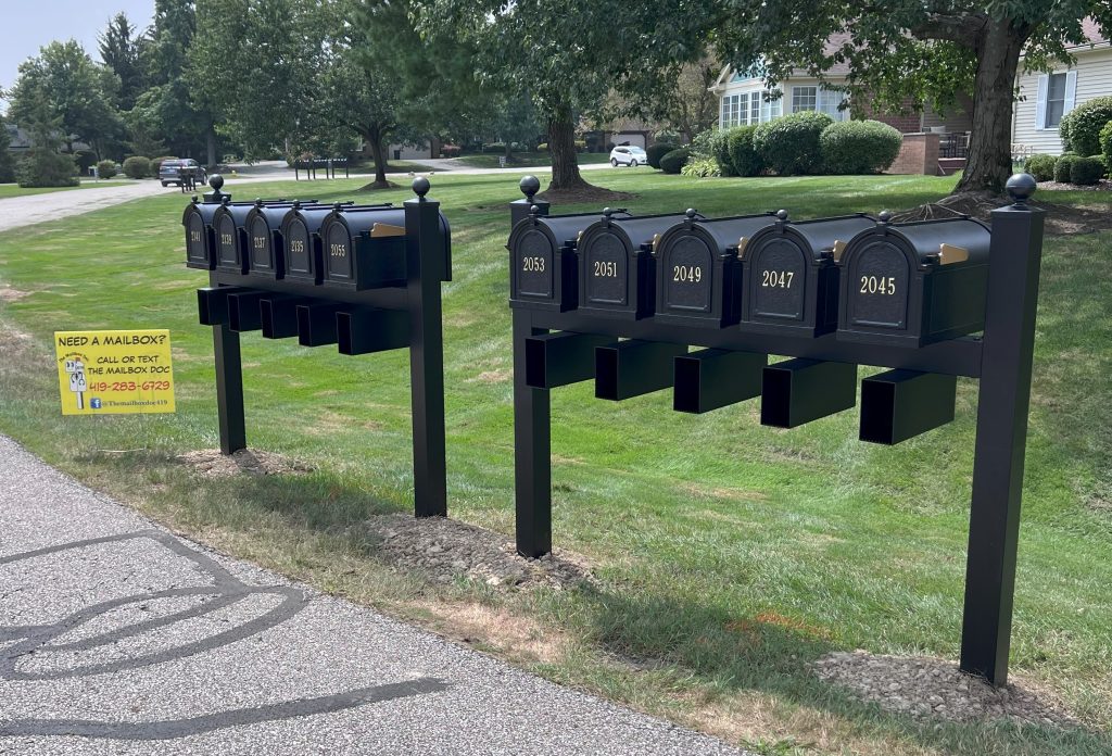 multi unit hoa mailboxes